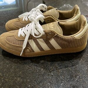 Adidas samba women size 8